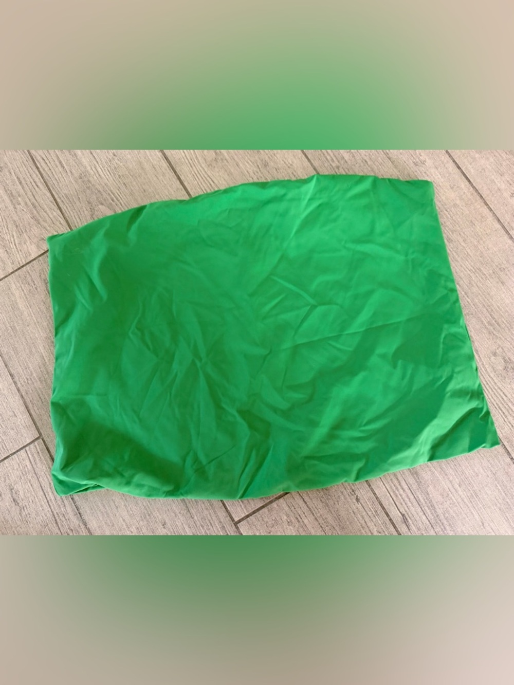 Forever 21 Plus Bright Green Top Cropped